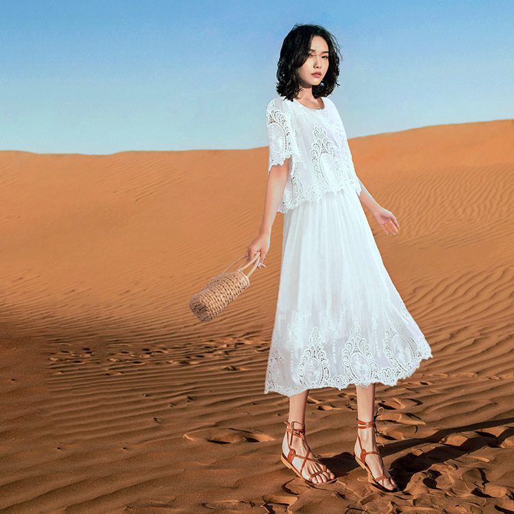 2022 Summer new genuine silk cotton ultra-thin cool and comfortable rework hand solid cut flowers and fake two foreign clothes