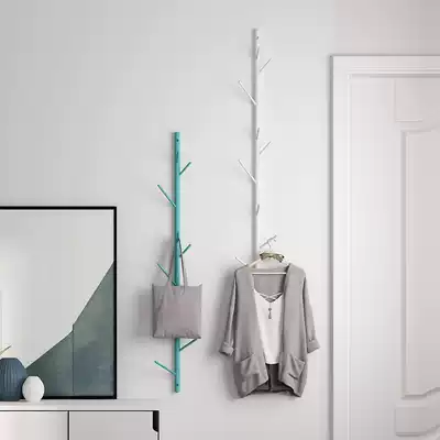 Home wall-mounted coat rack iron adhesive hook simple modern Nordic simple indoor wall bedroom hanging clothes shelf