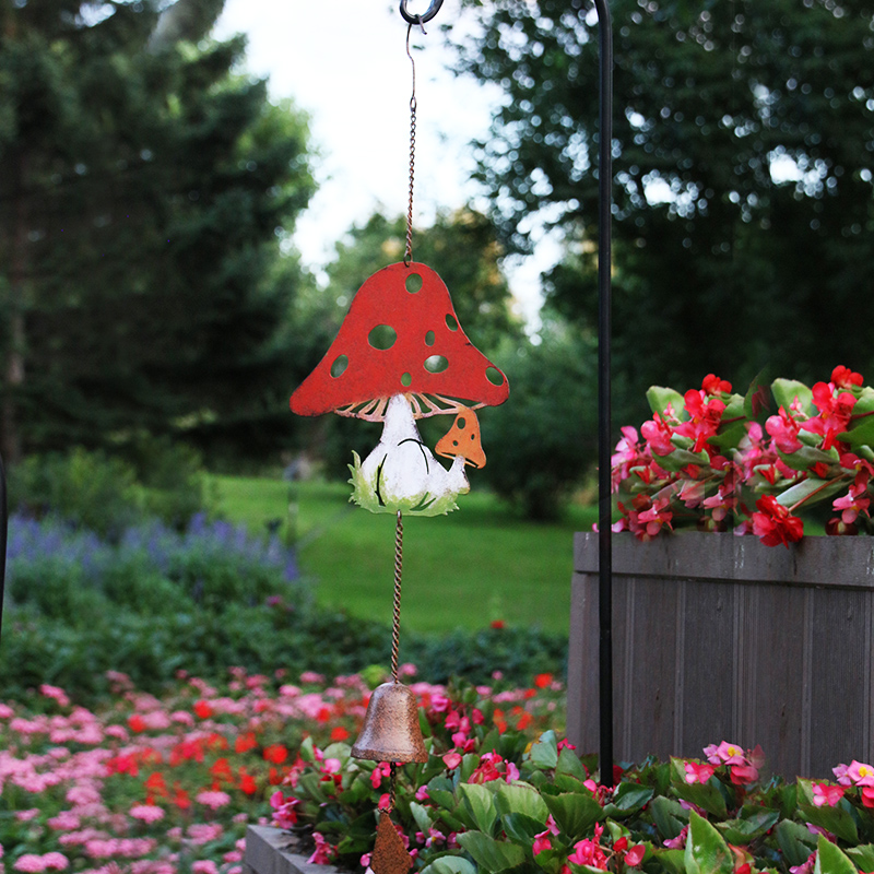 Garden Courtyard Villa balcony decorated retro made of old creative Iron art Bee Mushroom Windbell Outdoor Pendants