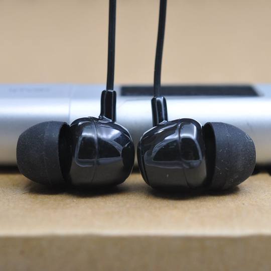 原装入耳式MP3耳机重低音耳塞手机CD电脑IPAD 3.5mm音乐老耳机