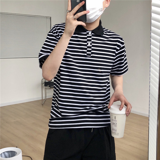 Summer half-sleeved shirts for couples striped POLO shirts Hong Kong style lapel men's slim short-sleeved T-shirts for boys black and white trendy men's T-shirts