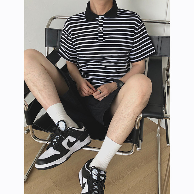 Summer half-sleeved shirts for couples striped POLO shirts Hong Kong style lapel men's slim short-sleeved T-shirts for boys black and white trendy men's T-shirts