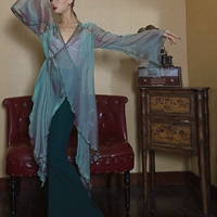 Зеленый цвет [поставляется с платком]