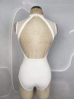 Белая кросс-закрытая одежда (с грудными подушками)