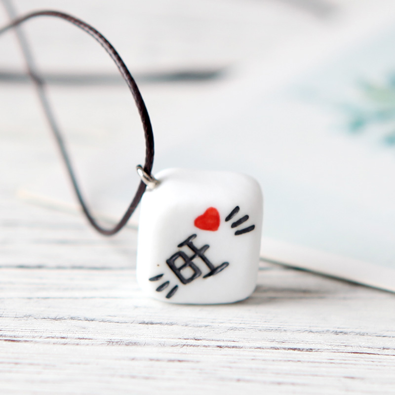 QingGe ceramic picking pendant necklace manual engraving art small pure and fresh and joker men and women stalls supply of goods