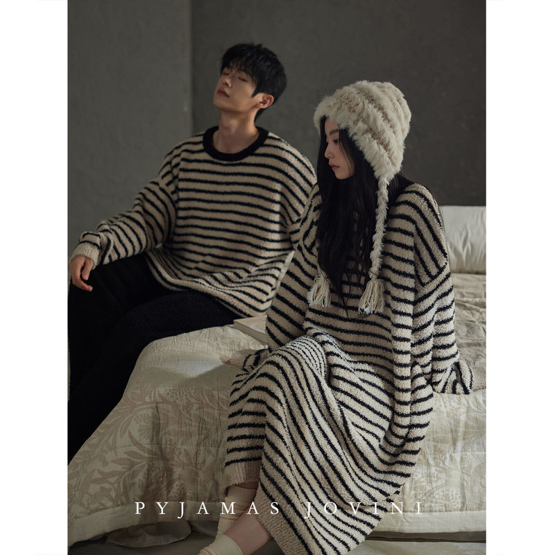 Qiaowei Ni Couple's Nightgown for Women, Winter Style, Half-Velvet Striped Men's Coral Fleece Pajama Set, 2025 New Model Qiaowei Ni Couple's Nightgown for Women, Winter Style, Half-Velvet Striped Men's Coral Fleece Pajama Set, 2025 New Model