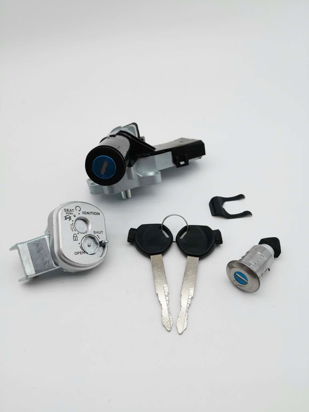 Suitable for Wuyang Honda front lock Youyue 110 set lock WH110T-2 2A switch motorcycle electric door lock pedal