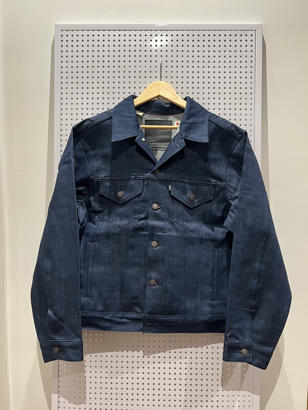 Levi's Bluetab ™ Series 2025 New Nissan Jacket A5883-0003 Levi's Bluetab ™ Series 2025 New Nissan Jacket A5883-0003
