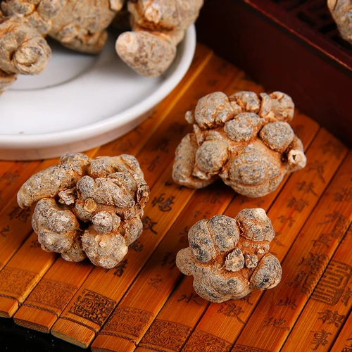 万河 Sanqi Yunnan Wenshan Football 30 лет старых товаров, фанатов 500 г, разум, подлинный сердечный зеленый