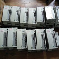 Lenze 93 series Lenze EVS9326-ES can be consulted for maintenance