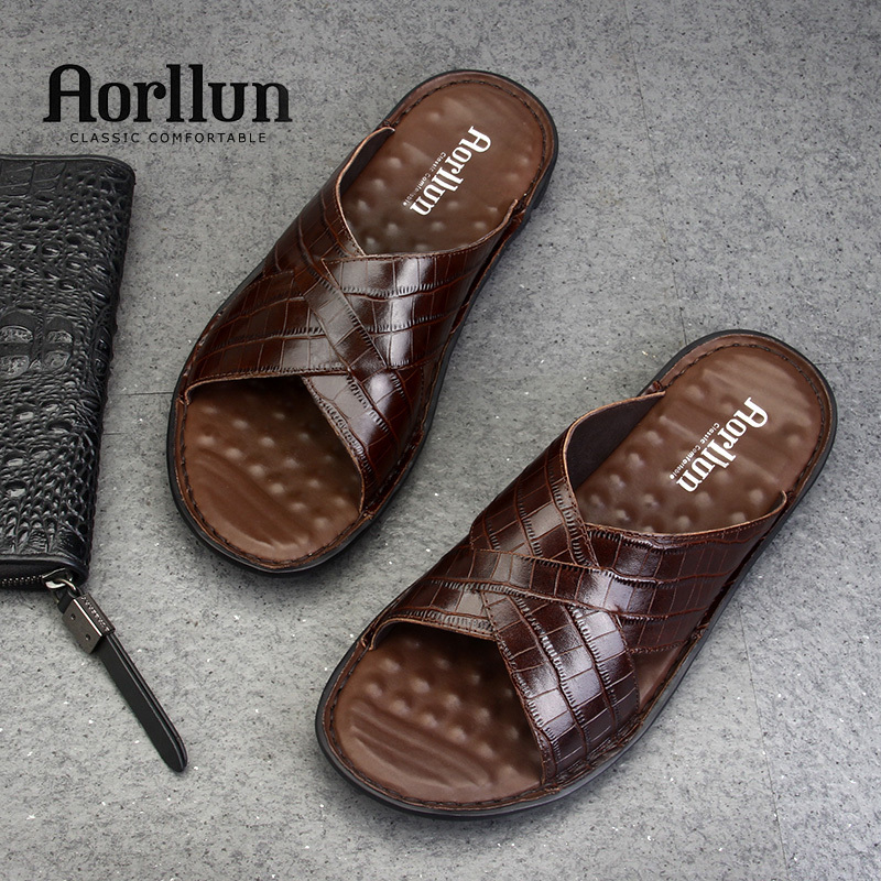 Men's Leather Slippers, Genuine Leather, Full Cowhide Insole, Personalized High-End Leather, Crocodile Pattern, Soft Sole, Summer Men's Sandals