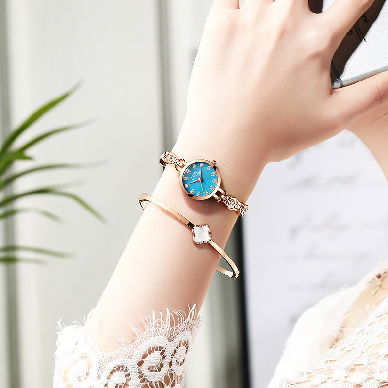 Bracelet watch women's watch women's fashion trend girls' watch schoolgirl Korean version simple waterproof casual atmosphere