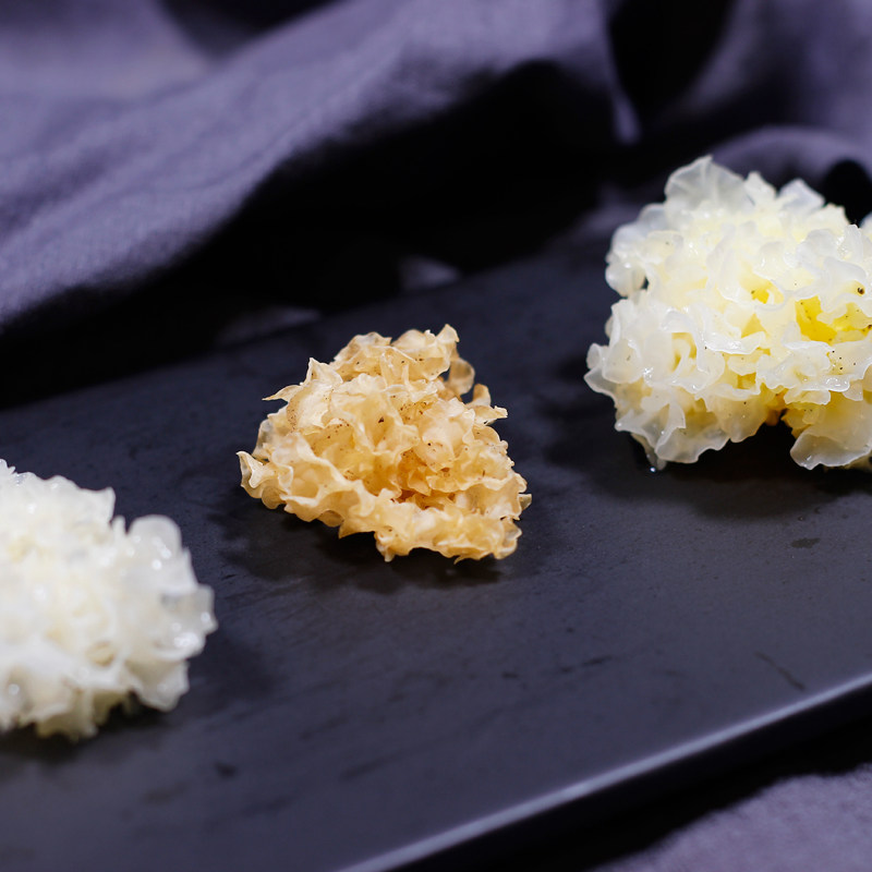 (5 delivered 1) ShennongShelf wild linden wood small silver ear 50g Not the same silver ear nutrition value greater than ugly