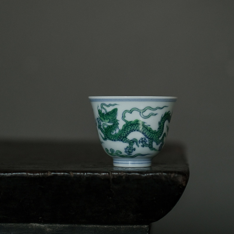 (idle and fast live) Yunmu in anthropized bucket color green dragon master's cup ceramic single cup tea tea set 60ml