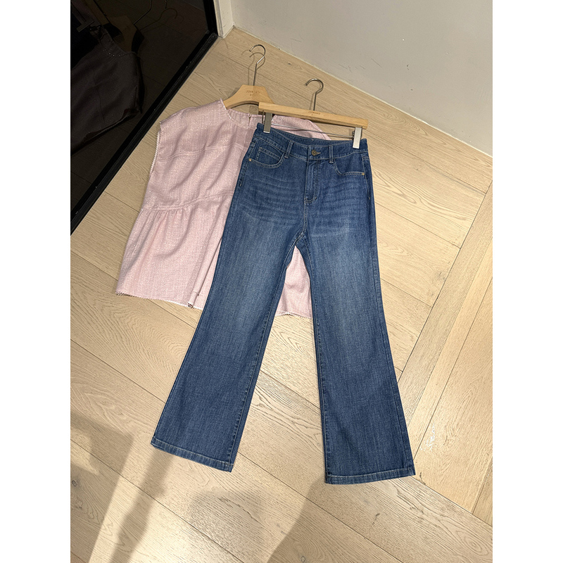 Quiet Blue Ultra-Thin Ultra-Soft High-Waisted 9/10 Length Pants with Slight Flare, Slim Fit, Comfortable and Stretchy Denim Jeans