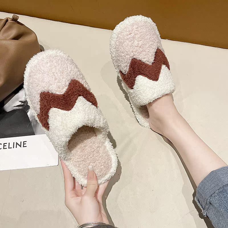 Japanese simple coral fleece cotton slippers women's mute soft bottom Baotou home confinement shoes plush fleece slippers