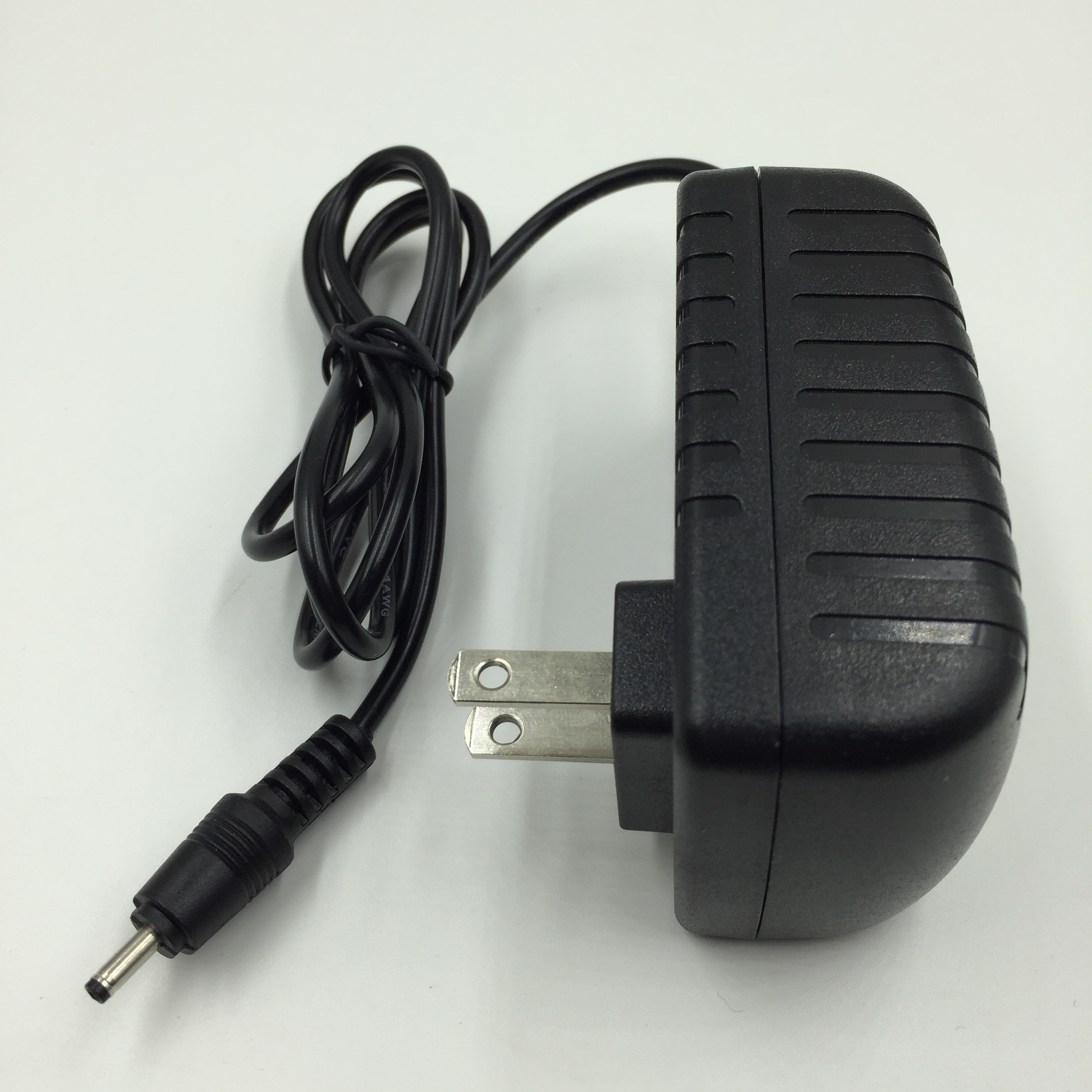Macro-base acer Aspire Switch 10 SW5-011 SW5-012 flat power supply 12V charger