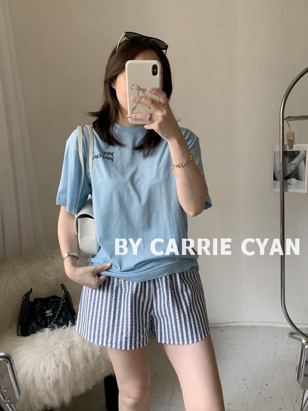 Bycarriecyan Pink Label Soft Short-Sleeved T-Shirt with Small Letter Print in Four Colors: Pink, White, Blue, and Yellow