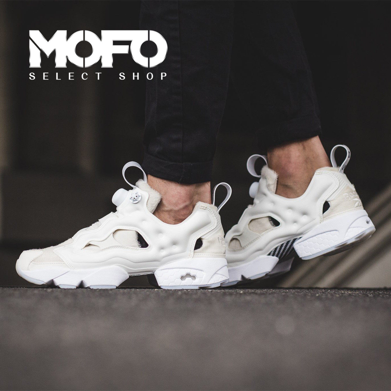 reebok inflatable shoes