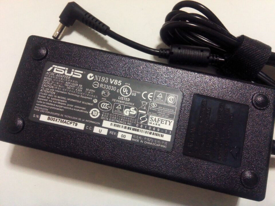 Suitable for ASUS ASUS 19V 6 32A 120W power supply G50 N53S N55 N56 N46 N75