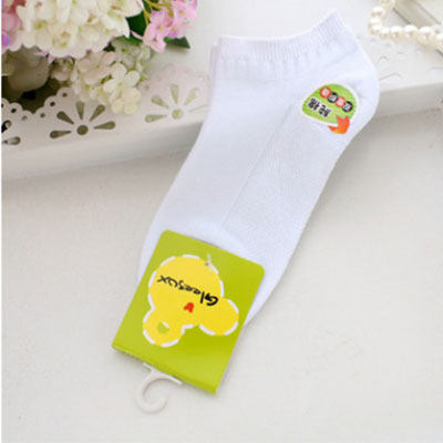 Shenzhen school socks spring and summer children's sports socks middle tube socks men and women white student socks thin section