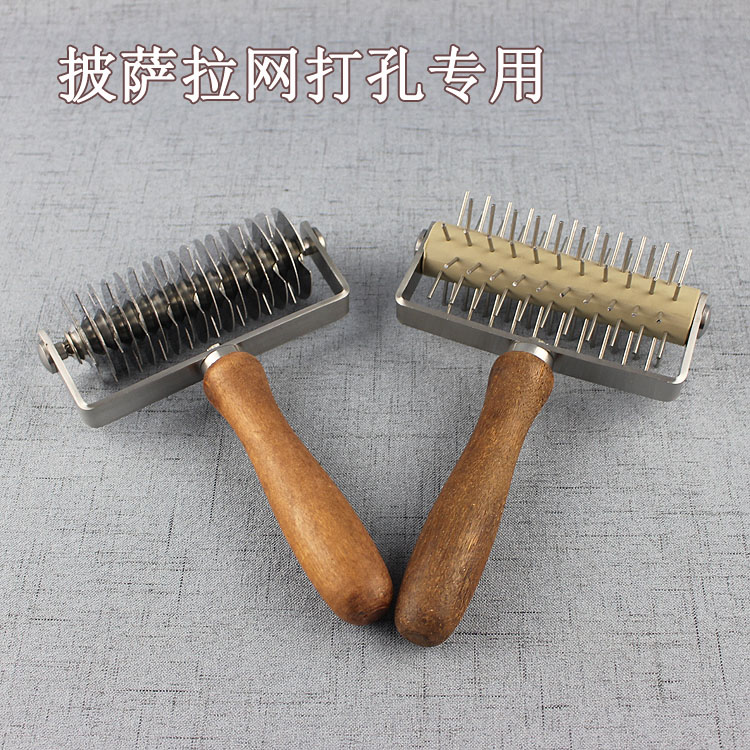 Stainless Steel Pull Mesh Knife Wood Shank Cut Face Leather Knife Refreshments Biscuit Puncher Pizza Grid Roller Knife Baking Tool