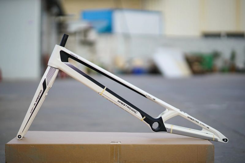 MAESTRO 26 20 Climbing Bike Carbon Fiber Frame Front Fork NEON Step CLEAR ECHO