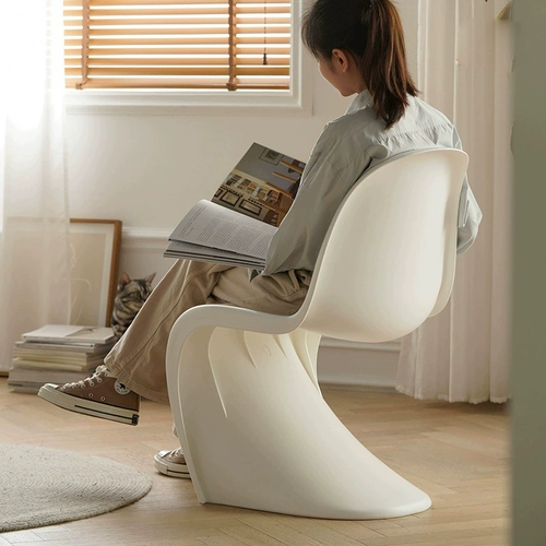 Семейство Hokeson Family Pandong Designer Church Club Офис продаж продаж для переговоров о столах и стульях S -форме компьютерных стульев обратно