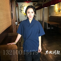 Синяя цветная летняя футболка