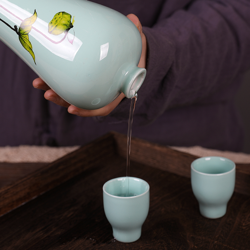 An empty bottle of jingdezhen ceramic pot 1 catty creative gift liquor home wine sealed small jars wine gift box