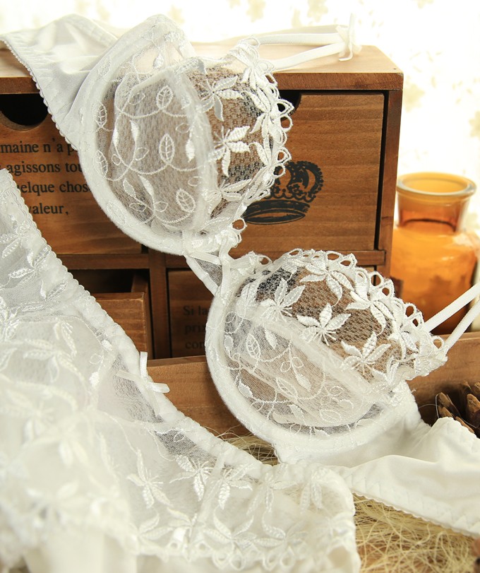 Ensemble intime en  dentelle - Ref 3151042 Image 19