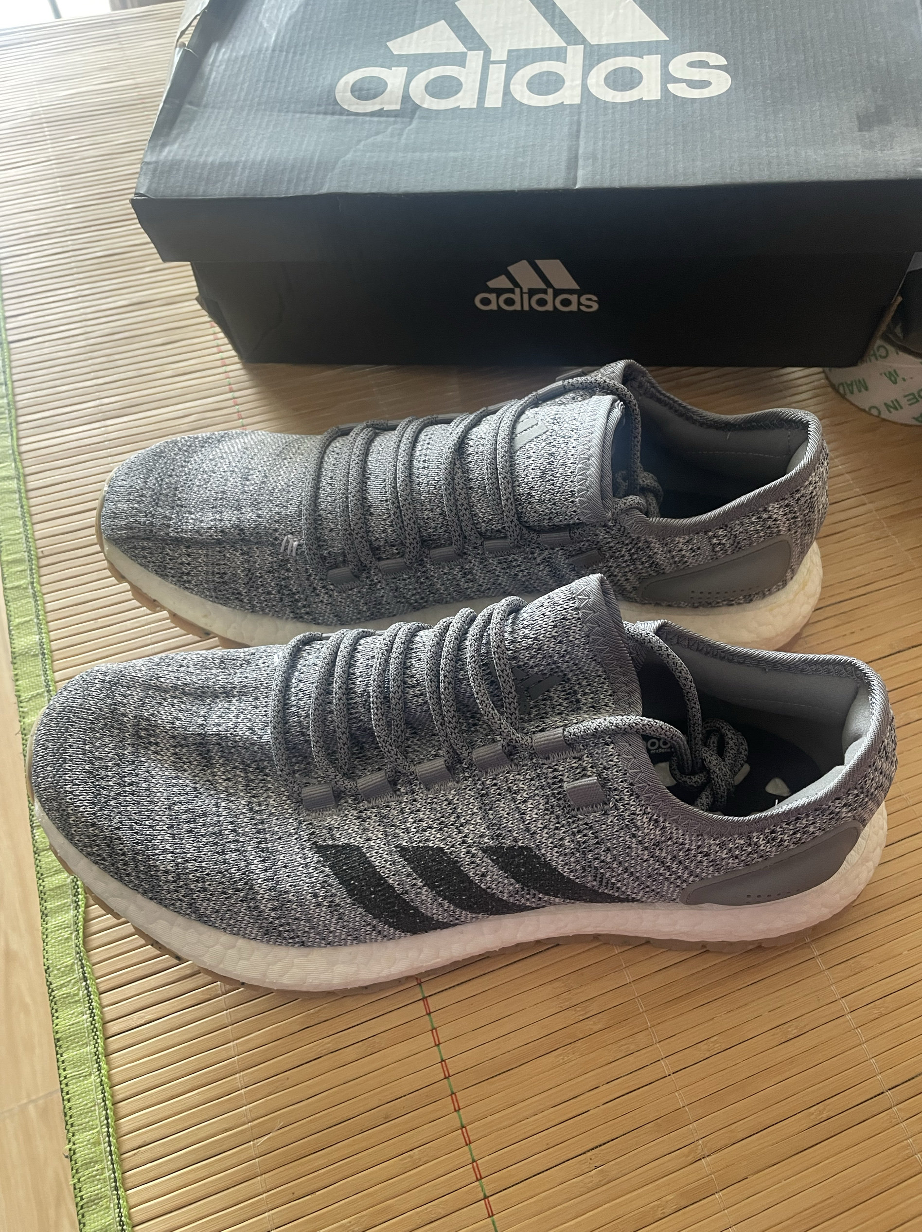 专柜断码Adidas pureboost 男子减震透气跑步鞋S80783