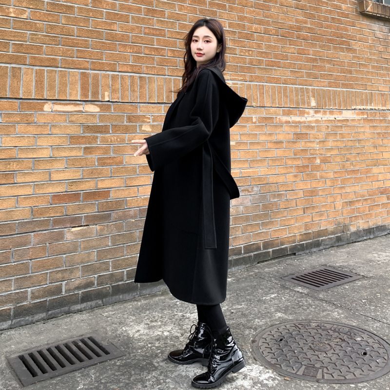 Black Hepburn-Style Double-Sided Wool Coat for Women, Autumn and Winter, Hooded, Straight, Mid-Length, Loose, Belted Woolen Coat Black Hepburn-Style Double-Sided Wool Coat for Women, Autumn and Winter, Hooded, Straight, Mid-Length, Loose, Belted Woolen Coat
