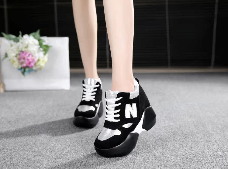 Hình ảnh Giày tăng chiêu cao phiên bản cho nữ dễ thương - Đặt order, vận chuyển hàng hóa từ Quảng Châu TQ về Hồ Chí Minh Hình ảnh nguồn hàng Giày tăng chiêu cao phiên bản cho nữ dễ thương giá sỉ quảng châu taobao 1688 trung quốc về TpHCM