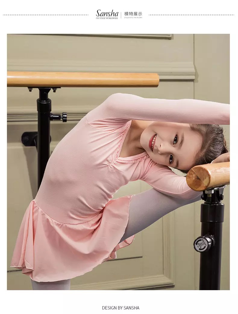 Sansha France Three sand children long sleeves with snow spinning V lead lace ballet Dress Rehearsace for a performance