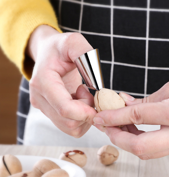 Peel Melon without injury Hand protection Kitchen Picking small tools Rhombus Horn Cumulus Cao Bean Peeling protective sleeves