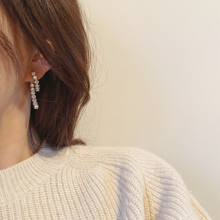 2020 new hypoallergenic earrings sterling silver needles love lily bar decoration temperament earrings Korean ear needles