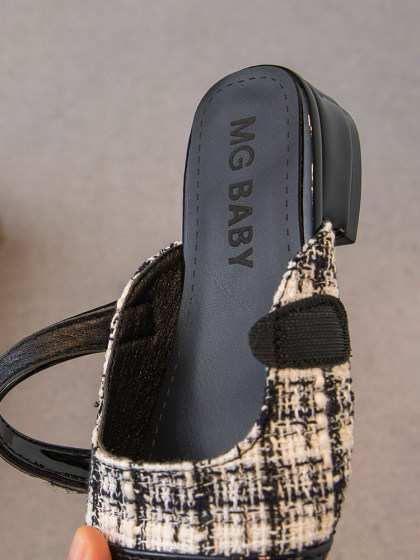 女童拖鞋2024夏季新款儿童鞋子软底防滑包头小女孩公主鞋外穿洋气