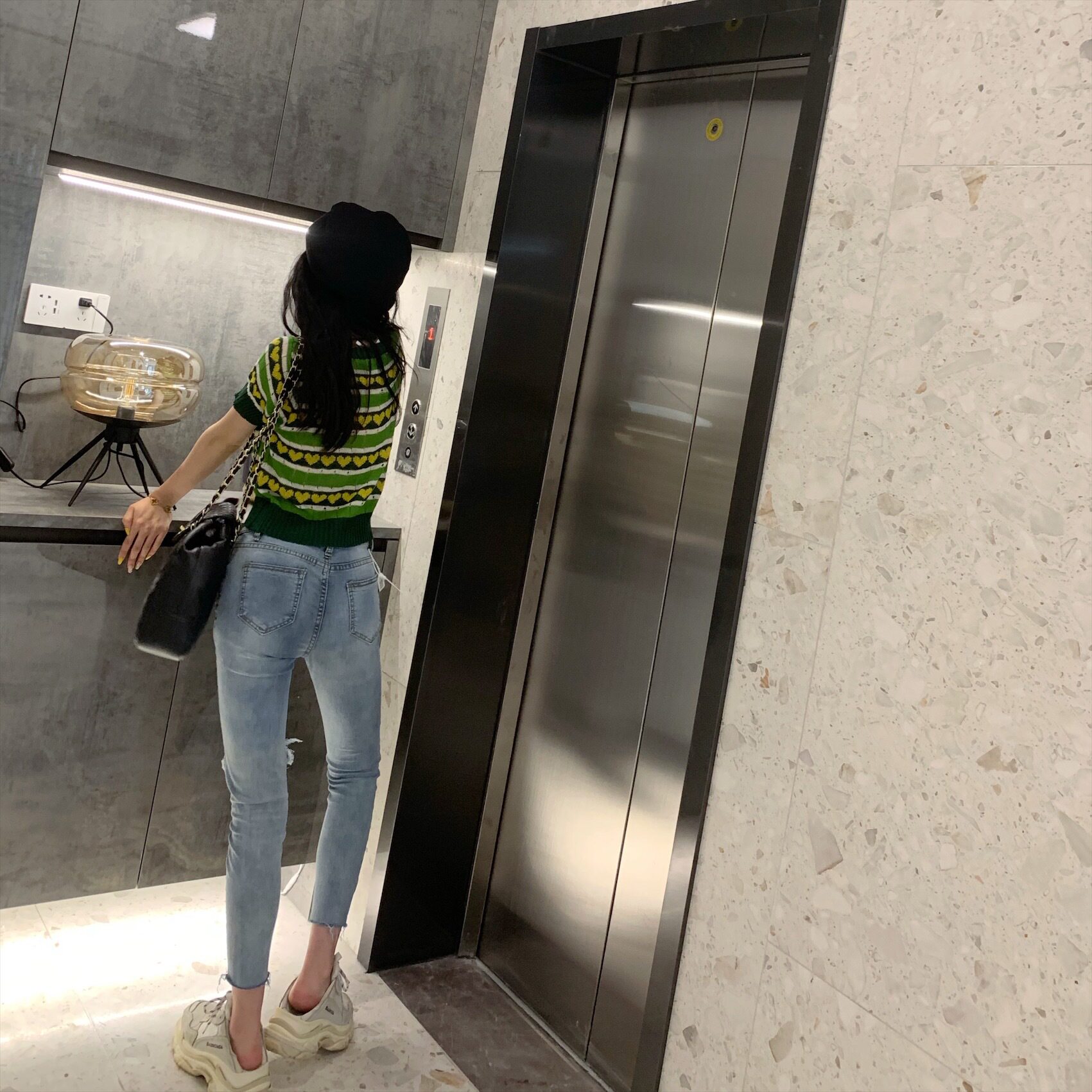 chic trendy slimming ripped jeans for women 2021 Spring and Autumn, Hyuna style 9-inch pants from Dongdaemun, South Korea pic 31