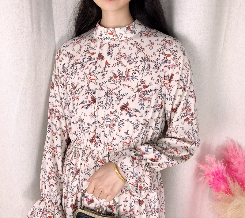 Mùa thu nấm cổ áo retro cao cổ áo in cao eo loe tay áo dài tính khí mỏng đáy váy váy váy maxi