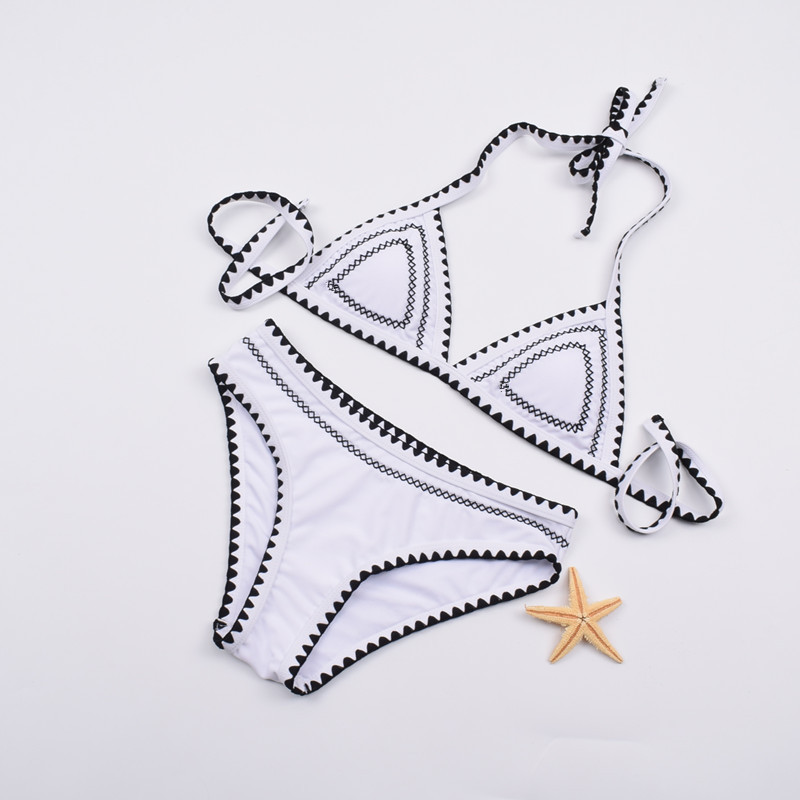 Châu Âu và Mỹ răng cá mập handmade móc áo tắm nữ ren trắng đen gợi cảm ngực nhỏ thu thập bikini thêu bikini bikini đi biển đẹp 2020 kín đáo