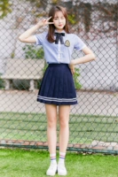 Синяя рубашка, юбка с бантиком