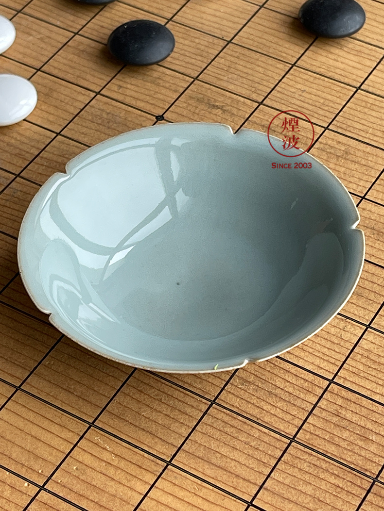 Those said 49-year-old kyoko, Japan, the three broke sichuan wrasse endure as endure celadon round flower bowl tea cups