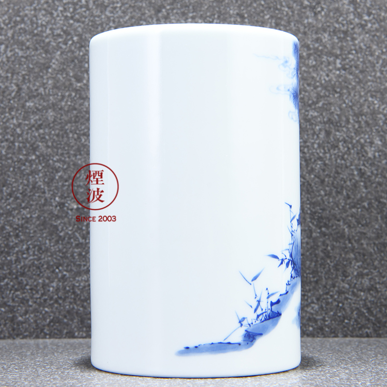 Those blue and white porcelain jingdezhen nine calcinations hand - made kudan admirable green glaze, the eight immortals pen container