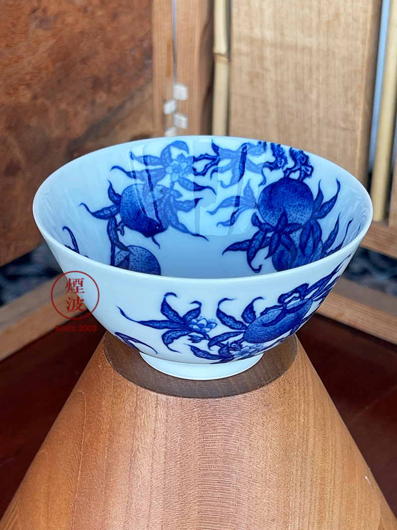 Jingdezhen sleep mountain hidden up to admire Jane imitation the qing and the peach live long and proper sample tea cup drawing