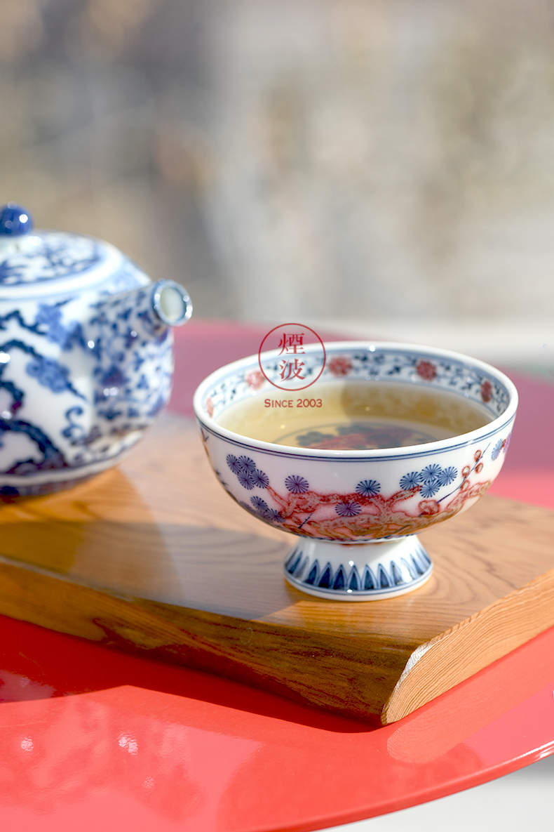 Jingdezhen spring auspicious jade Zou Jun up system with blue and white youligong shochiku meishan stone plantain footed cup drawing