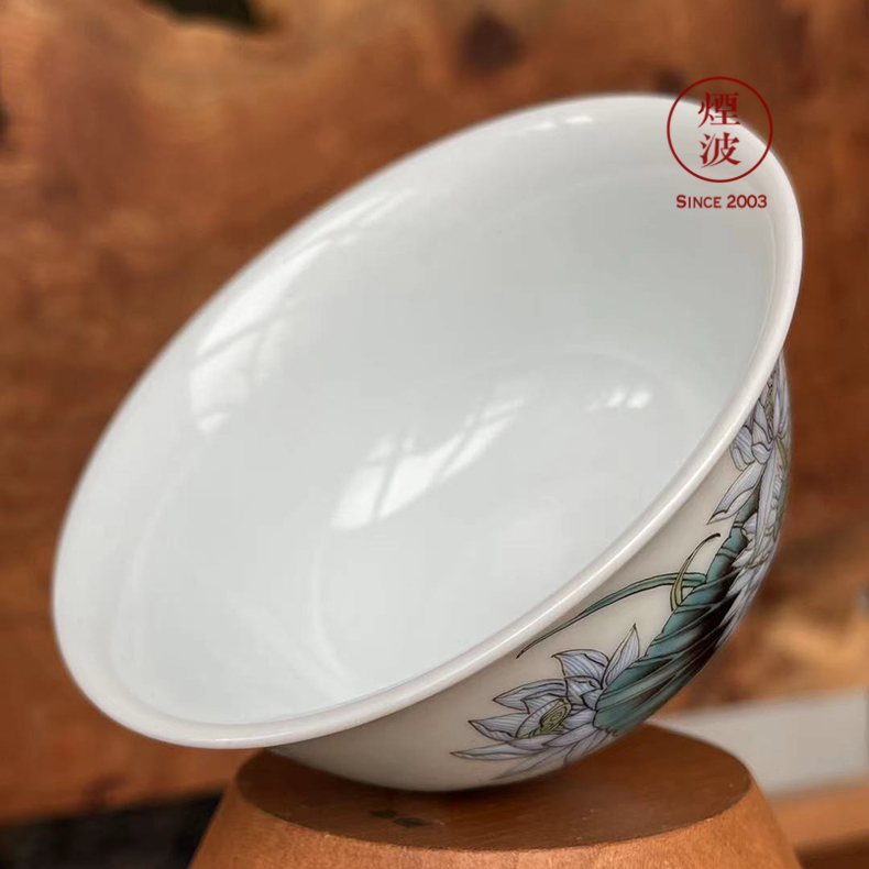 Jingdezhen spring auspicious treasure jade Zou Jun up nine fonts colored enamel blue lotus lotus koubei