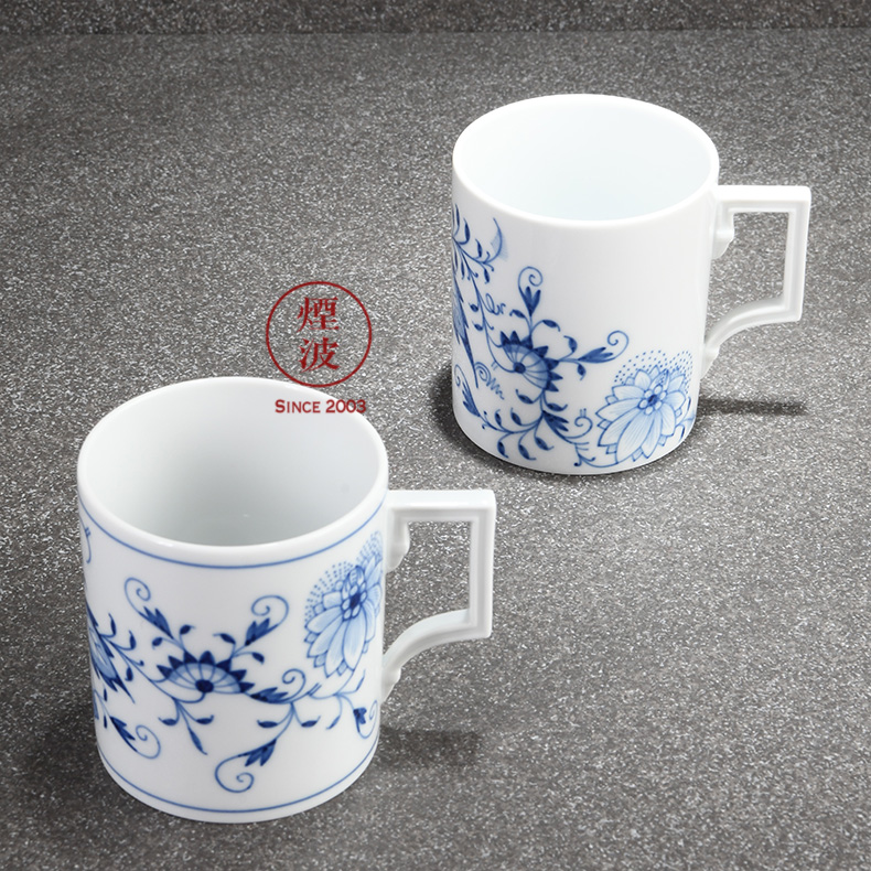 German mason MEISSEN porcelain keller cup cup classic blue onion pattern