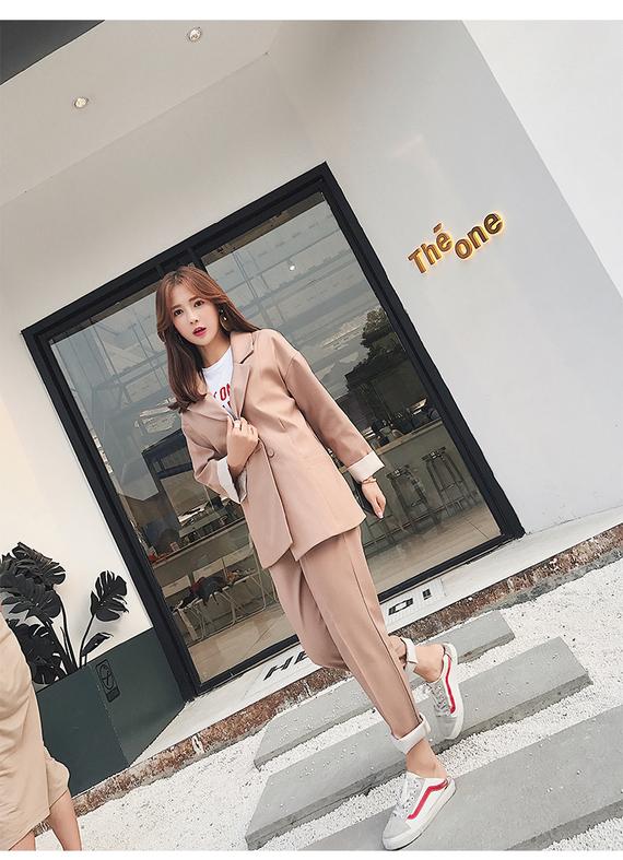 Thu đông 2018 thời trang giản dị đơn giản Anh khí hoang dã phù hợp với bộ đồ nữ mùa thu nhỏ phù hợp với hai mảnh thời trang trung niên nữ cao cấp 