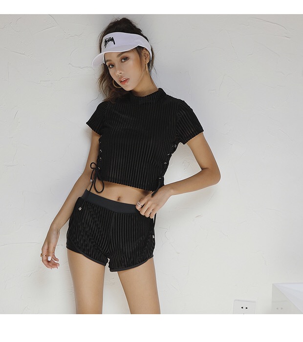 SOPHIE ▲ trắng đen đơn giản ngắn tay cao cổ kem chống nắng chia ba mảnh bảo thủ thể thao phòng tập thể dục áo tắm đồ bơi 2 mảnh kín đáo